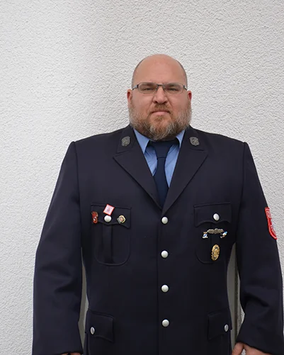 ben-gitter-feuerwehr-kempfenhausen-vorstand-verein_400x500px.jpg